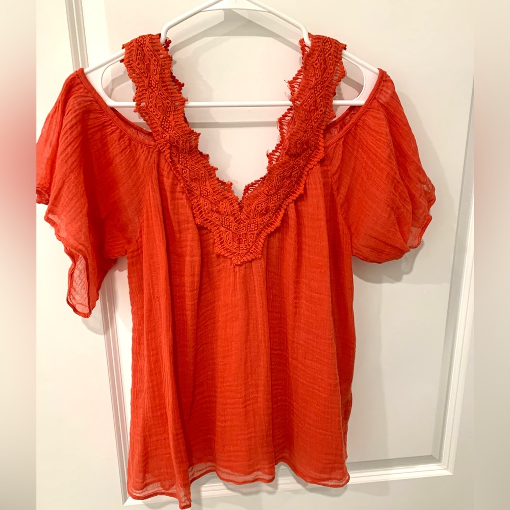 Coral Cotton Gauze and Lace Cold Shoulder Top